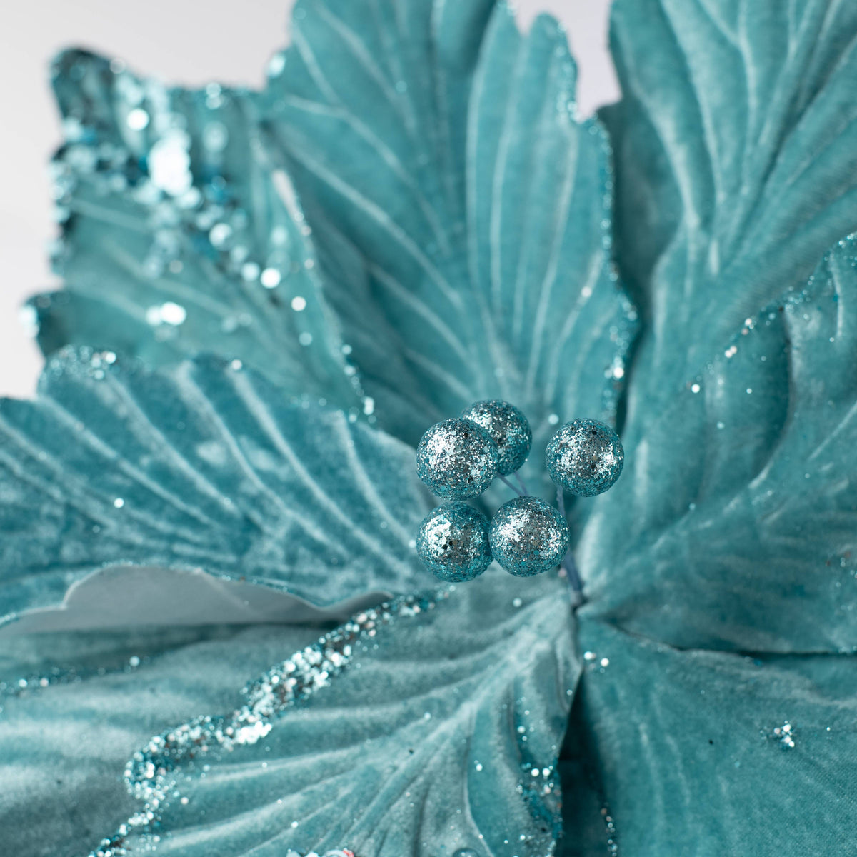 19" x 25" Jumbo Deluxe Velvet Poinsettia Stem: Ice Blue detail photo 4