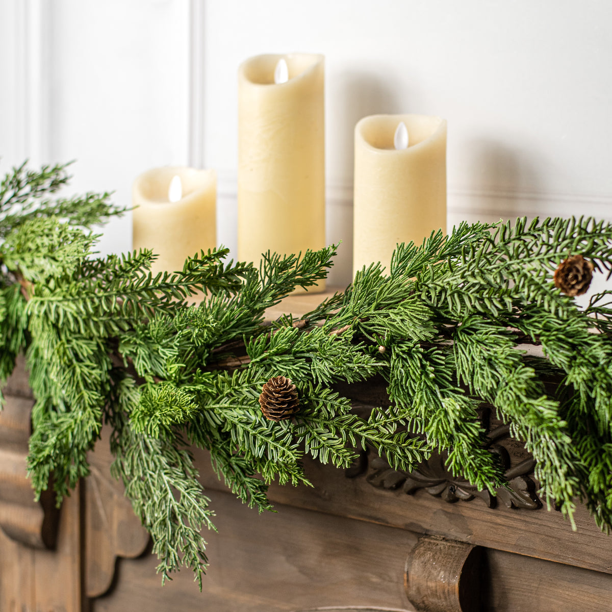 6' Juniper Arborvitae Fir Garland Lifestyle Photo