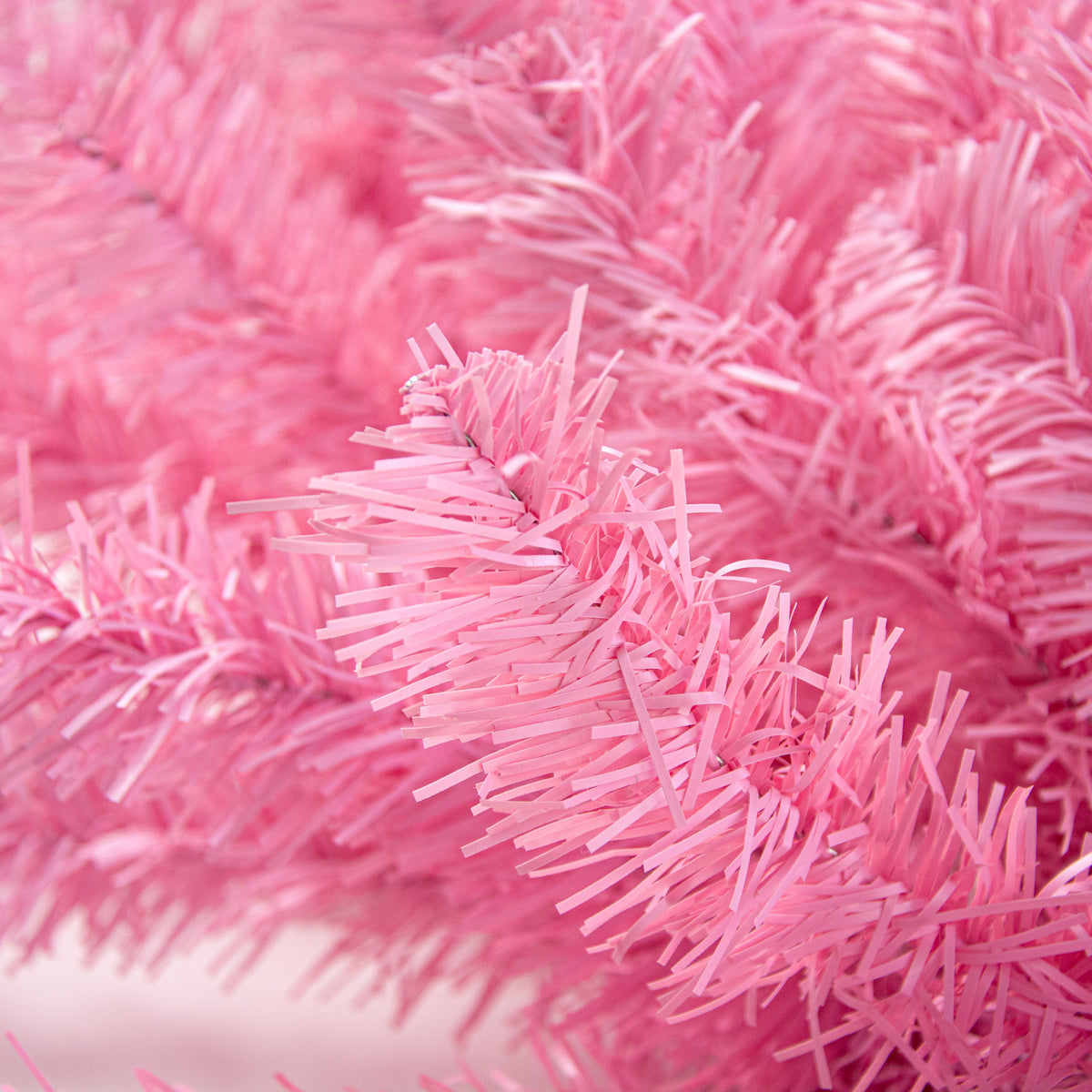 9' King's Pine Garland: Pink detail photo 3