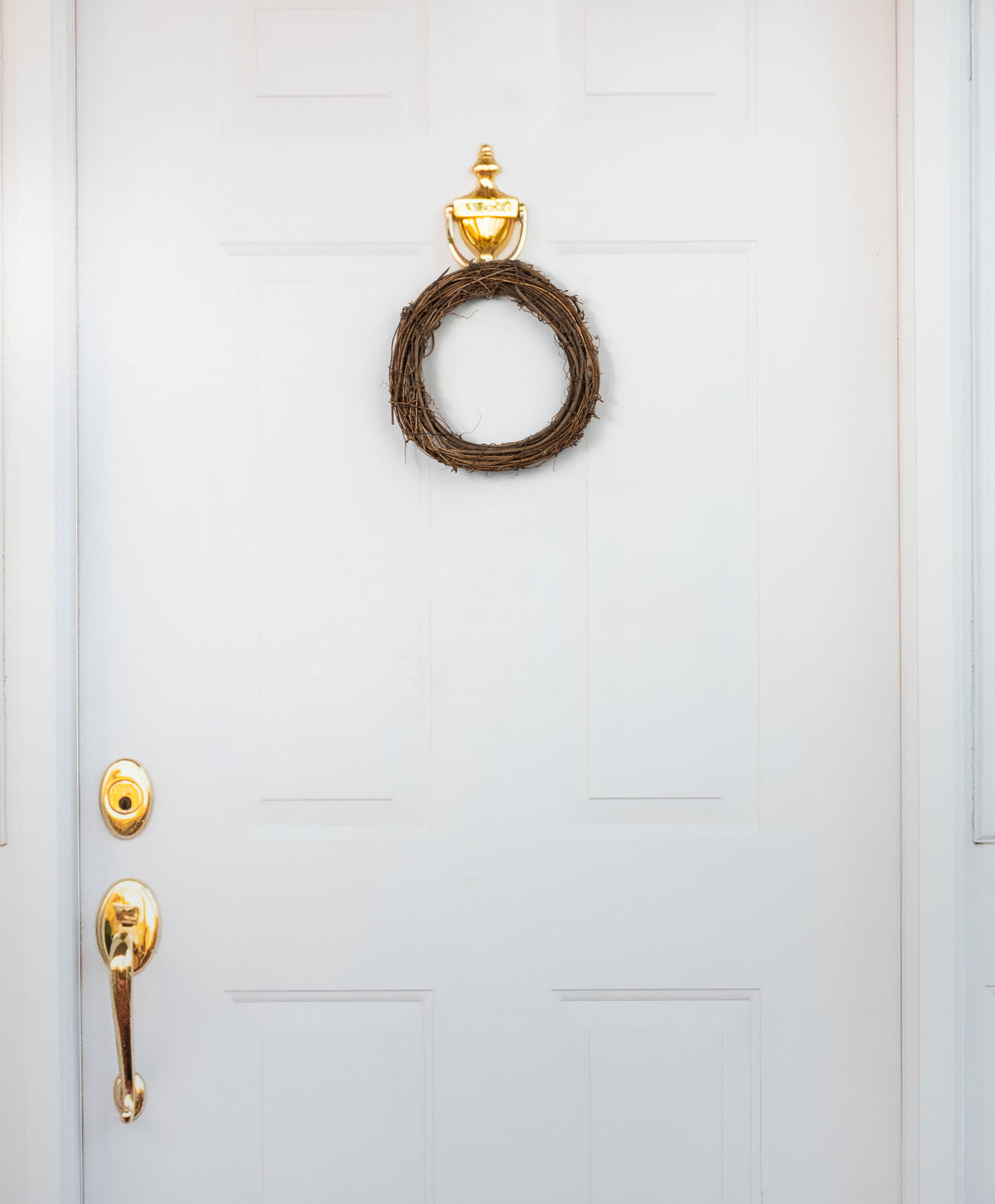 9" Angel Vine Cabinet Wreath