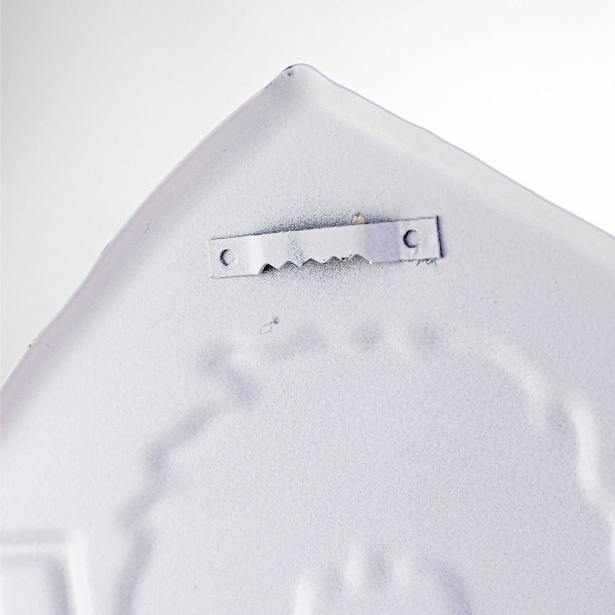 12" Metal Embossed Hanger: Haunted Halloween Barn detail photo 3