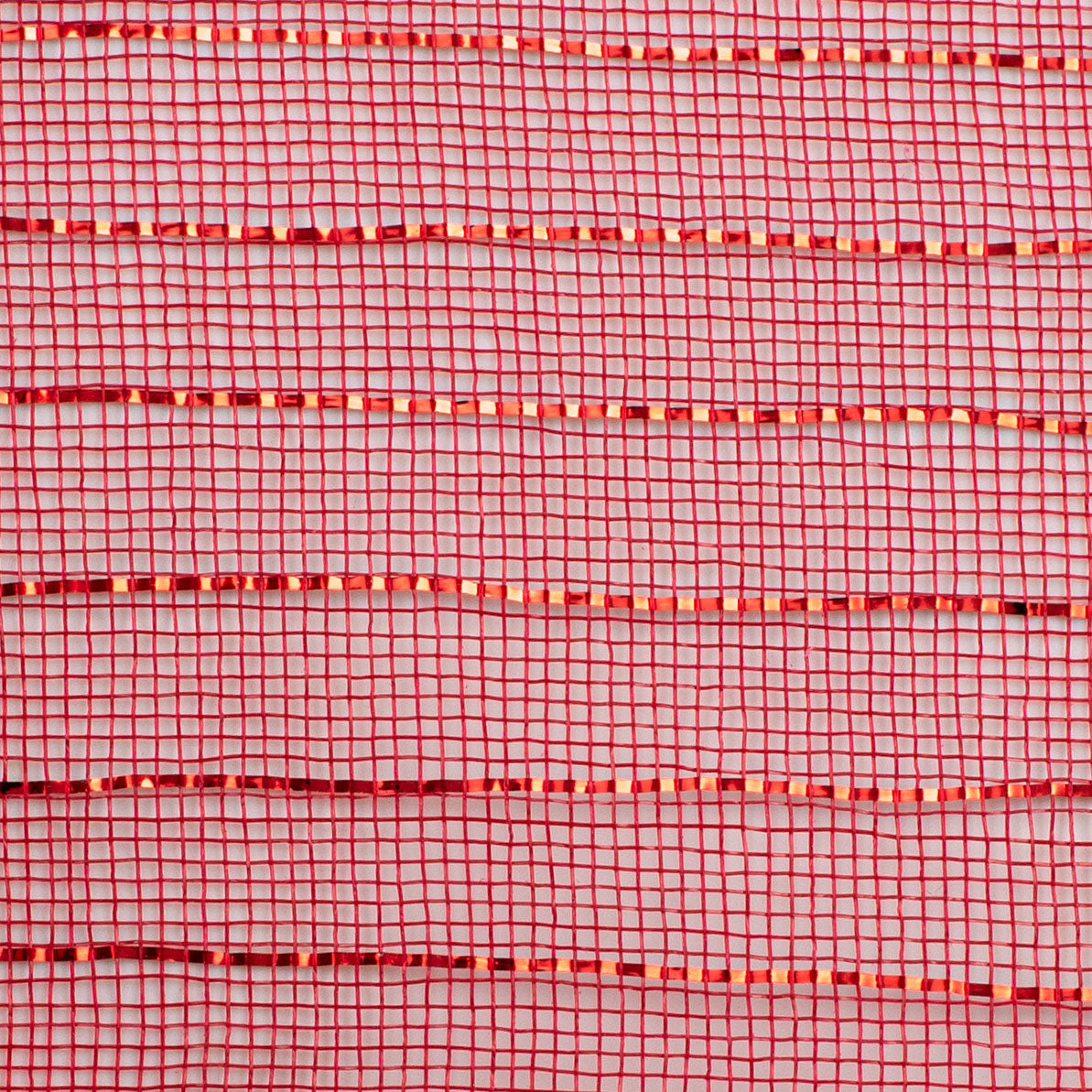 10" Metallic Fine Weave Deco Mesh: Red detail photo 3