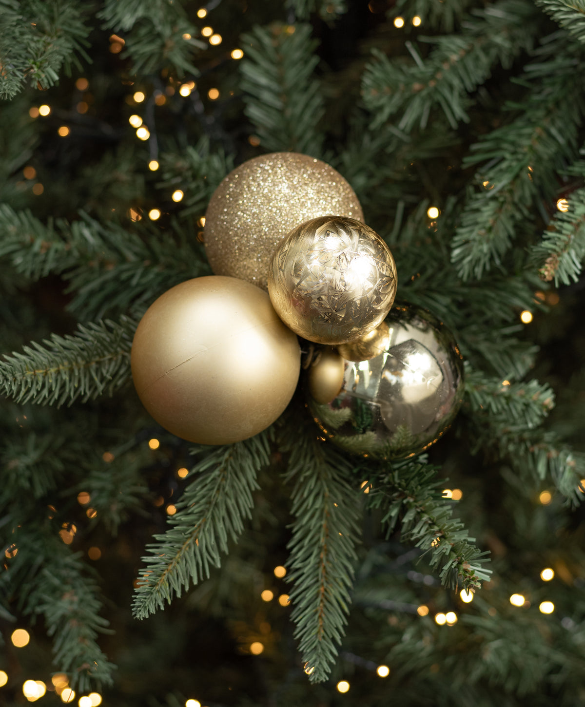 60-80mm Ball Ornament Cluster Ties: Metallic & Glitter Champagne Gold Lifestyle Photo