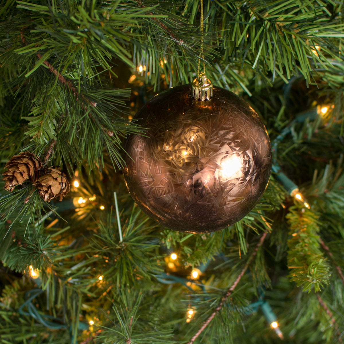 100MM Feather Smooth Ball Ornament: Chocolate Lifestyle Photo