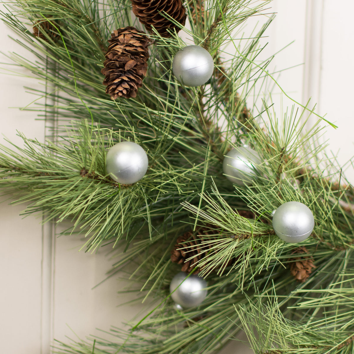 30MM Matte Ball Ornament On Wire: Silver (72) Lifestyle Photo