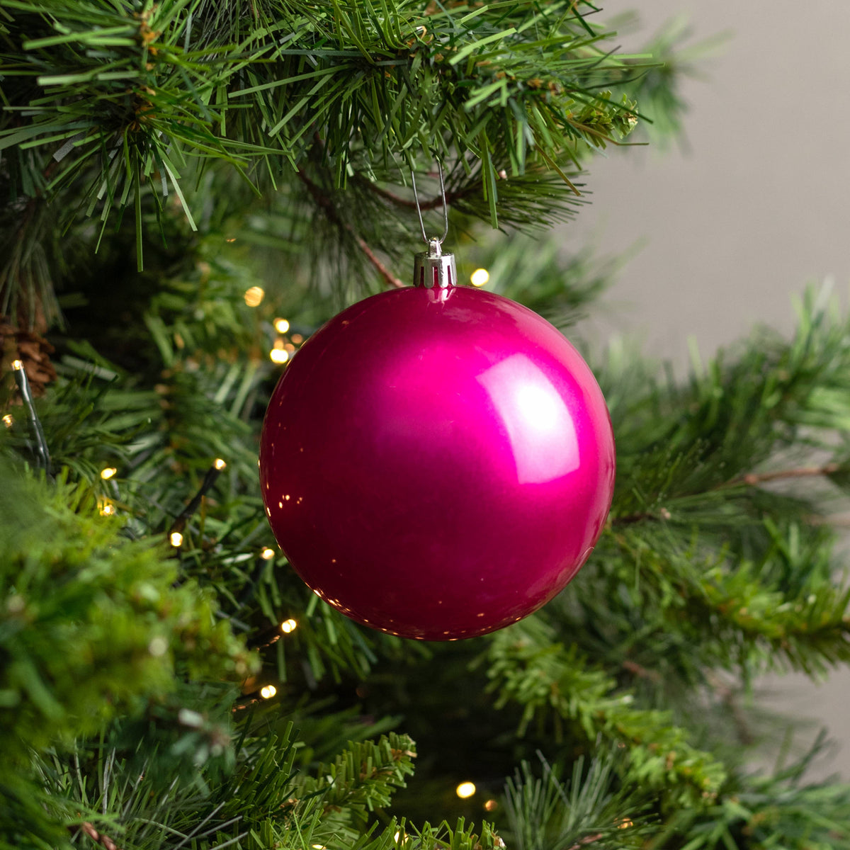 100MM Plastic Ball Ornament: Candy Apple Fuchsia (Set of 4) Lifestyle Photo