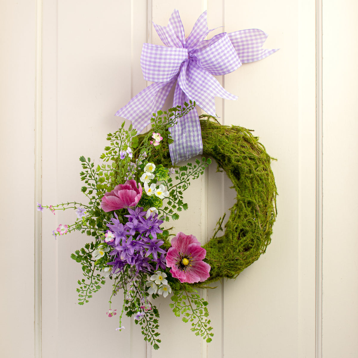 12" Mossy Angel Vine Twig Wreath: Green Lifestyle Photo