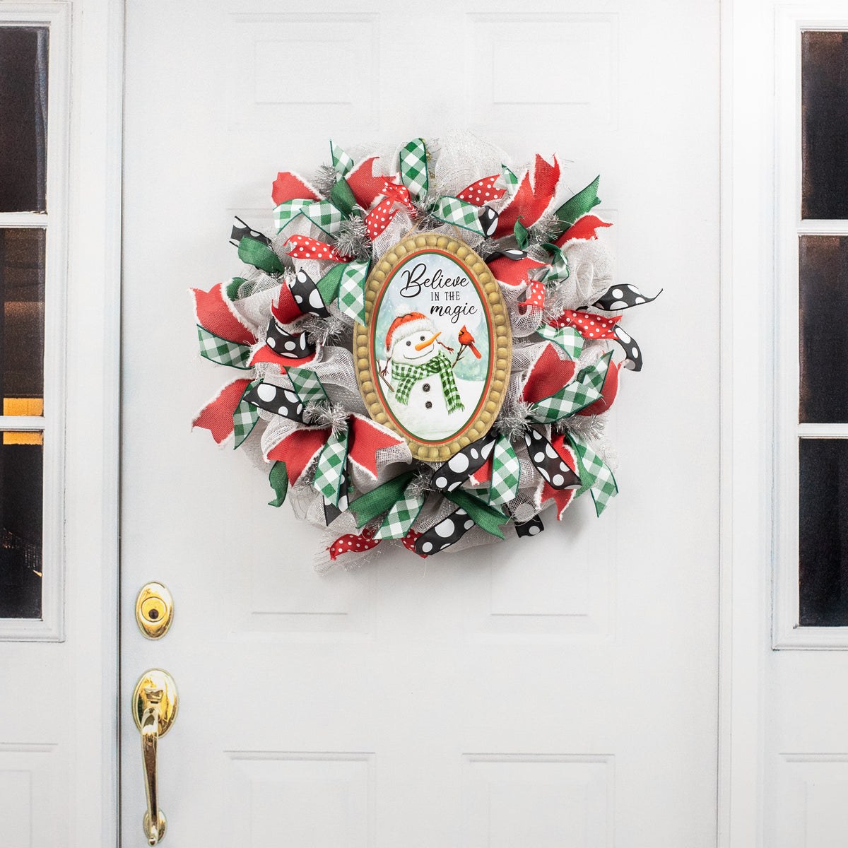 13" Oval Wooden Sign: Bead Edge Believe Magic Cardinal Snowman detail photo 4