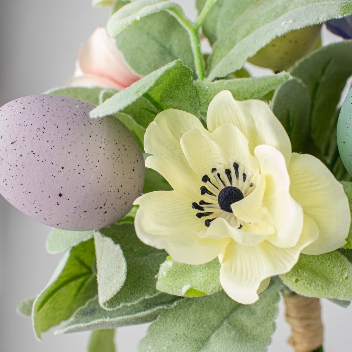 13" Pastel Eggs & Flowers Easter Bundle Pick detail photo 5