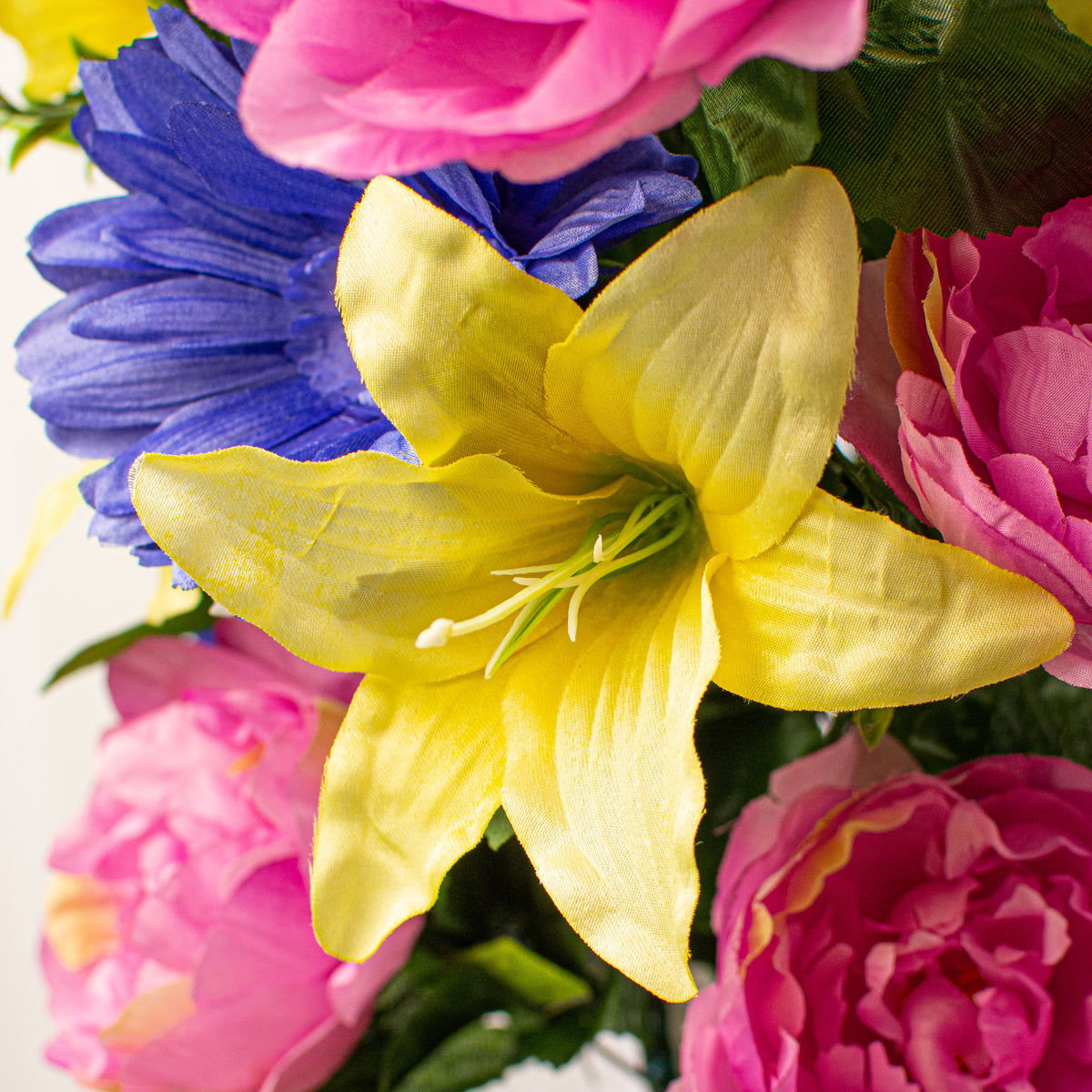 31" Peony, Gerbera Daisy, Tiger Lily Bush: Lavender & Yellow detail photo 3