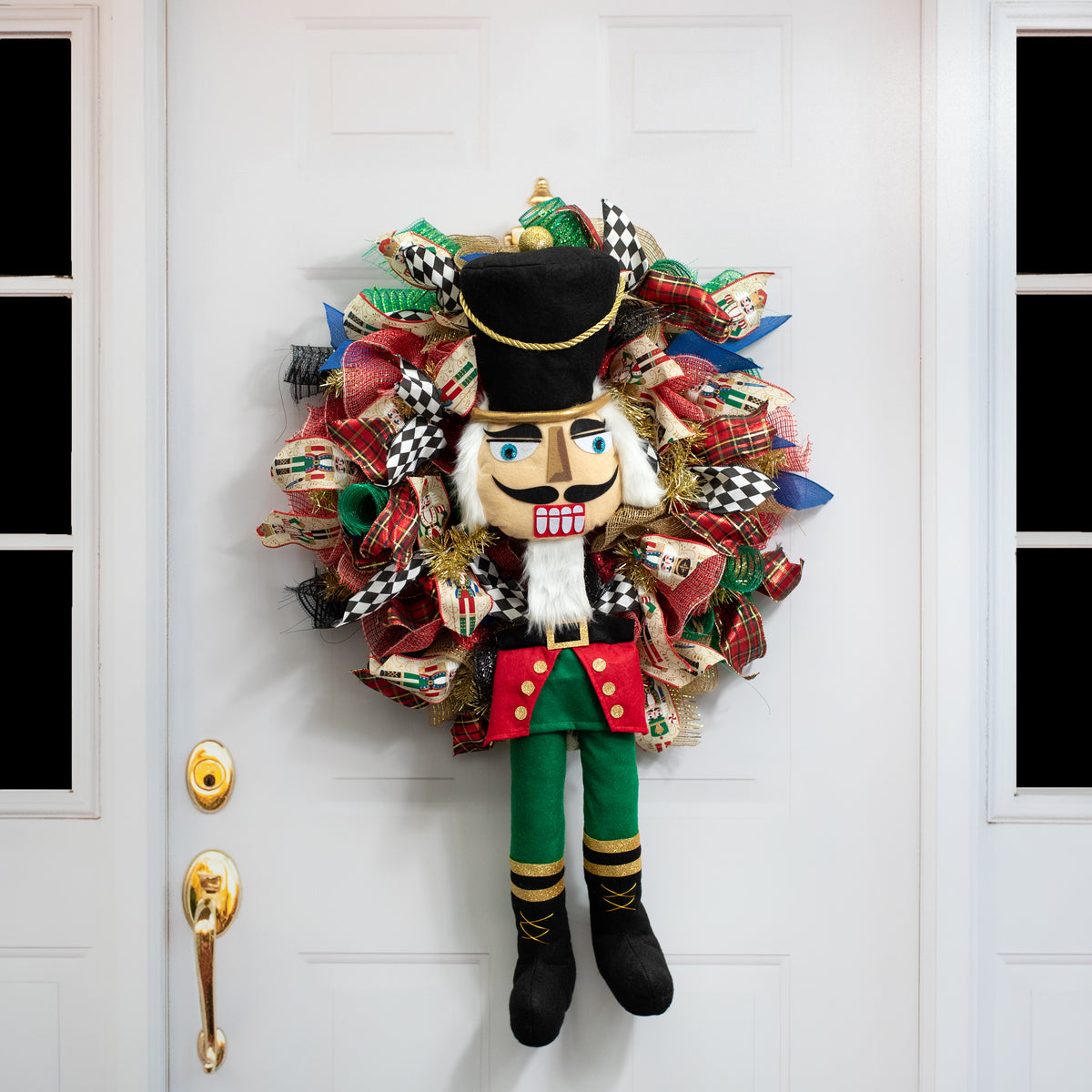 33" 2-Piece Nutcracker Wreath Accent: Black, Emerald & Red detail photo 4