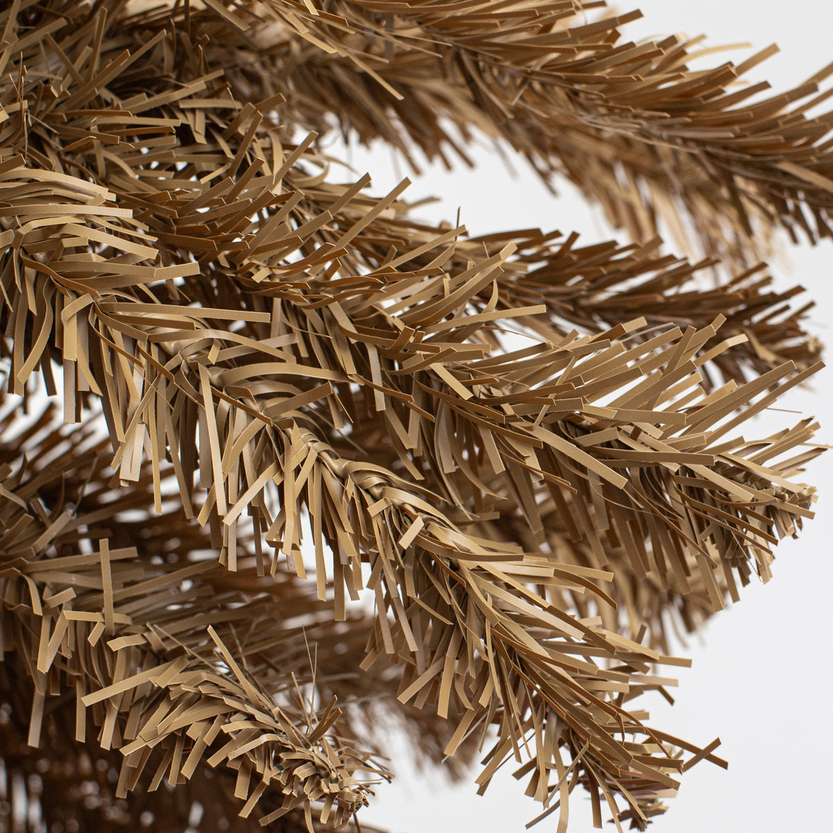 36" Pine Teardrop Swag: Burlap Tan (90 Tips) detail photo 4