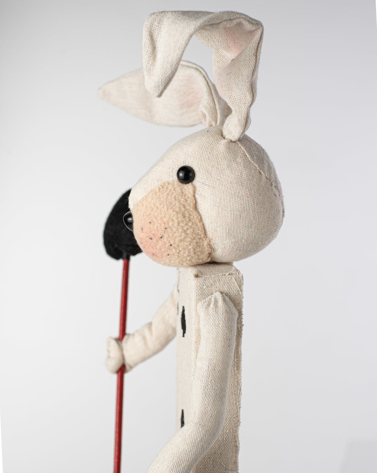 20" Playing Card White Rabbit Accent: Spade detail photo 3