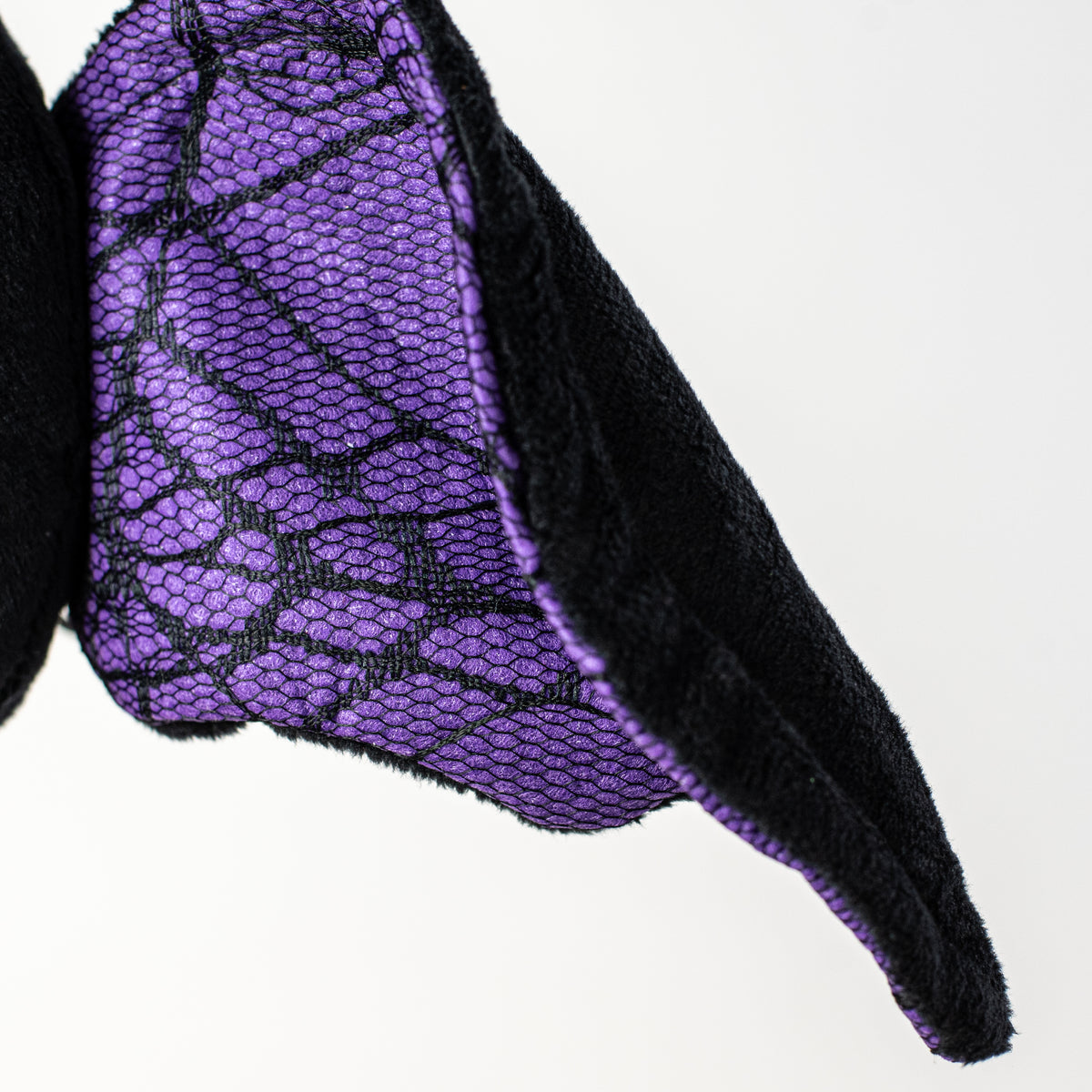 16" Plush Lace Wing Bat: Black & Purple detail photo 3