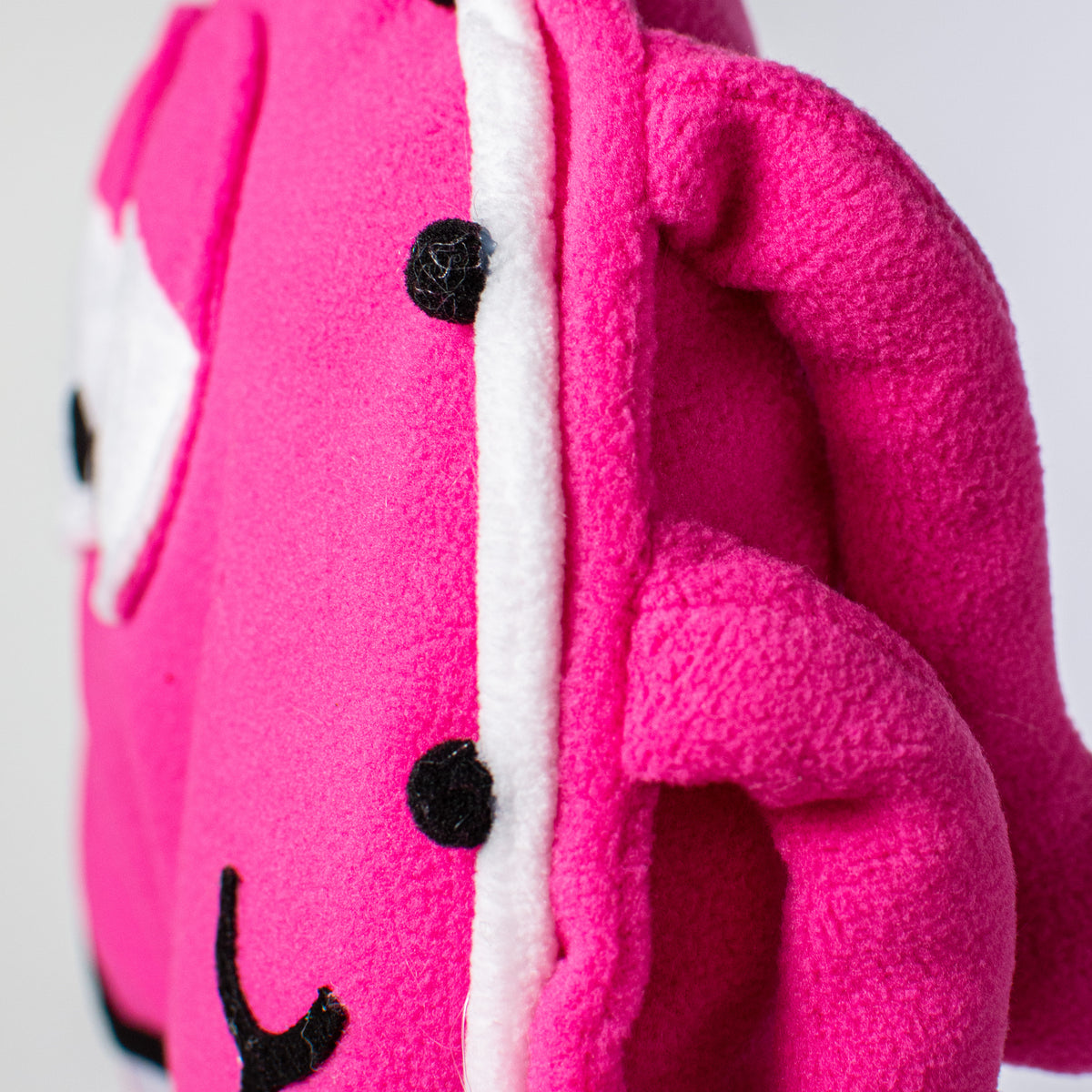 12" Plush Spider Wreath Accent: Hot Pink detail photo 3