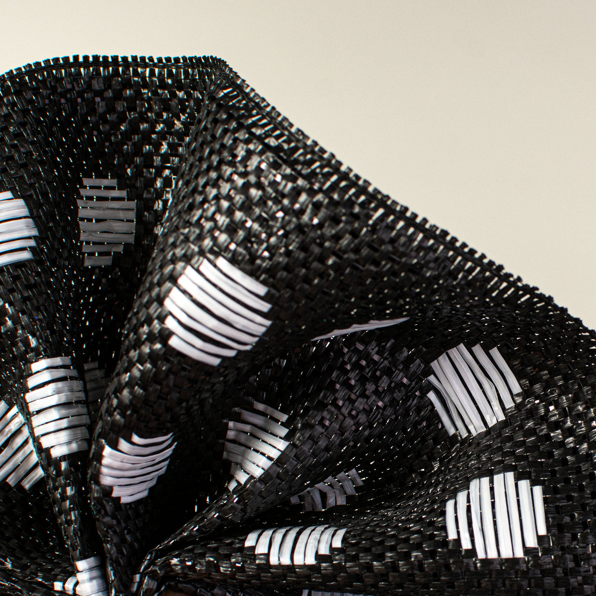 10" Polka Dot Woven Mesh: Black & White detail photo 4