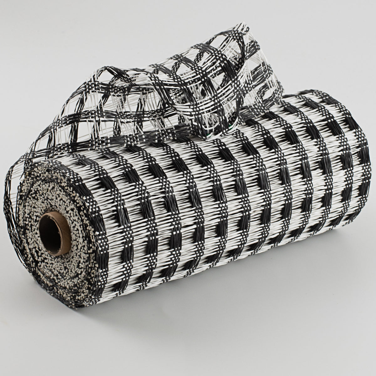 10" Poly Burlap Check Mesh: Black & White Item Number: RP812140