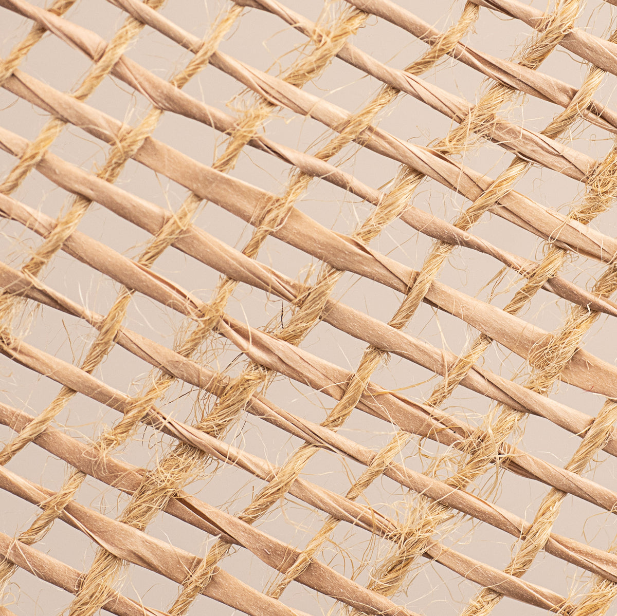 10" Poly Burlap & Jute Mesh: Natural detail photo 3