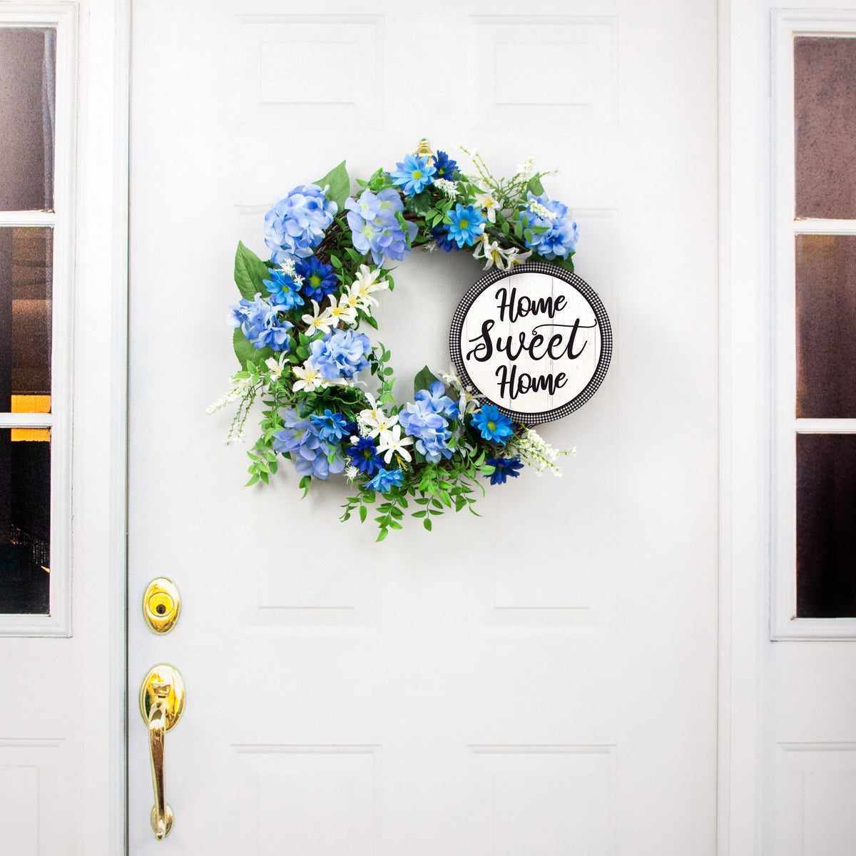 9.4" Round Waterproof Sign: Gingham Home Sweet Home detail photo 4