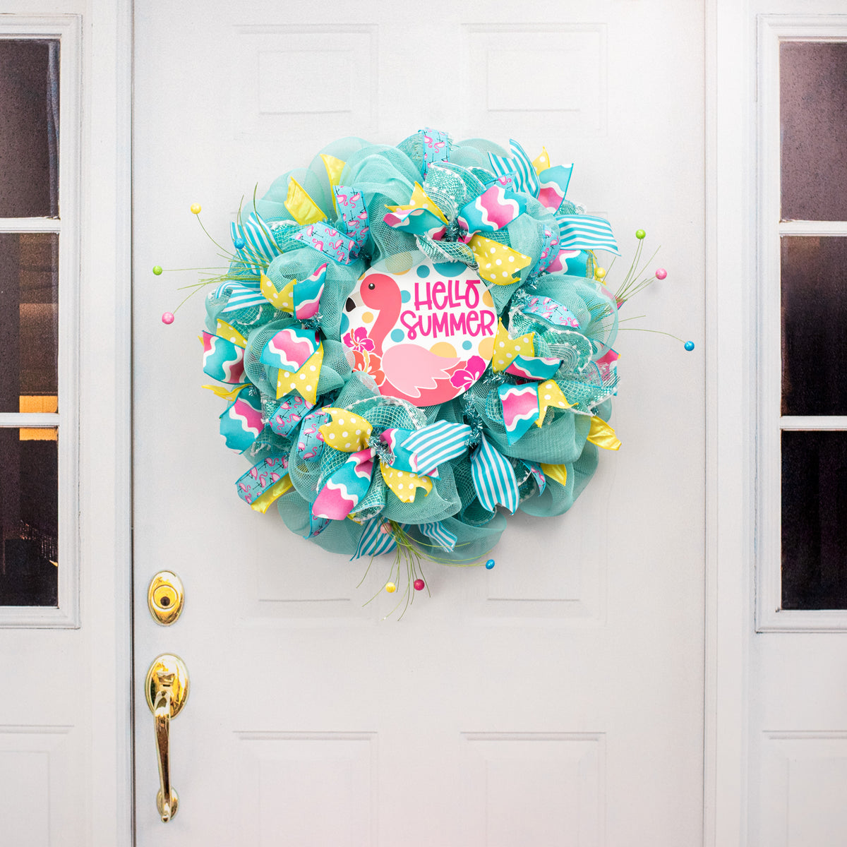 9.4" Round Waterproof Sign: Hello Summer Flamingo detail photo 4