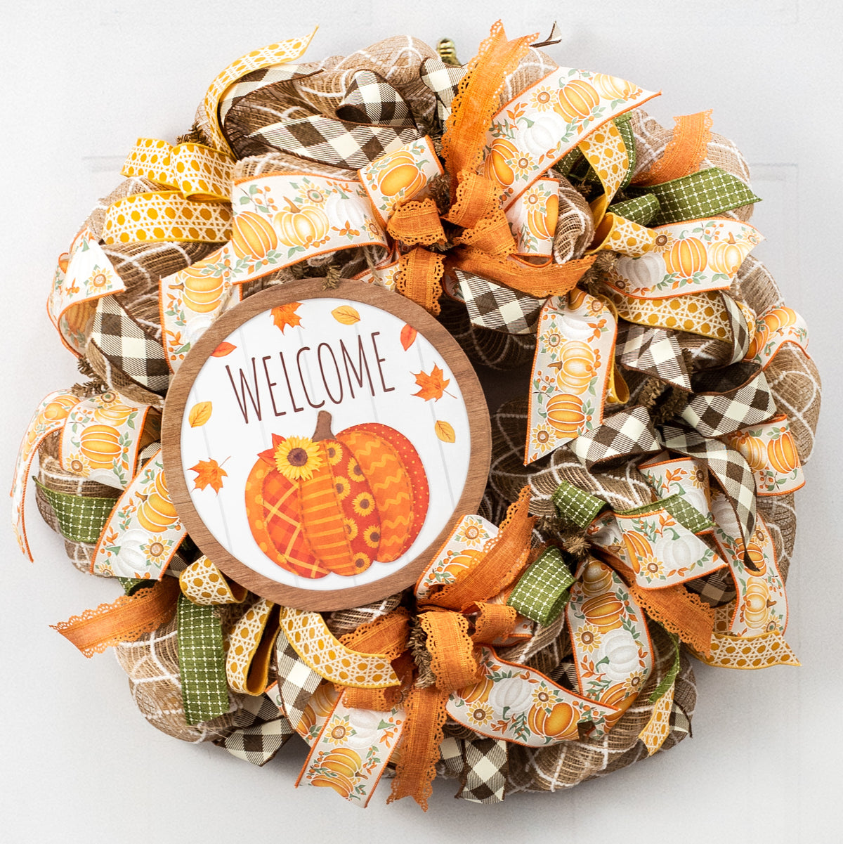 10" Round Wooden Sign: Welcome Quilted Pumpkin Lifestyle Photo