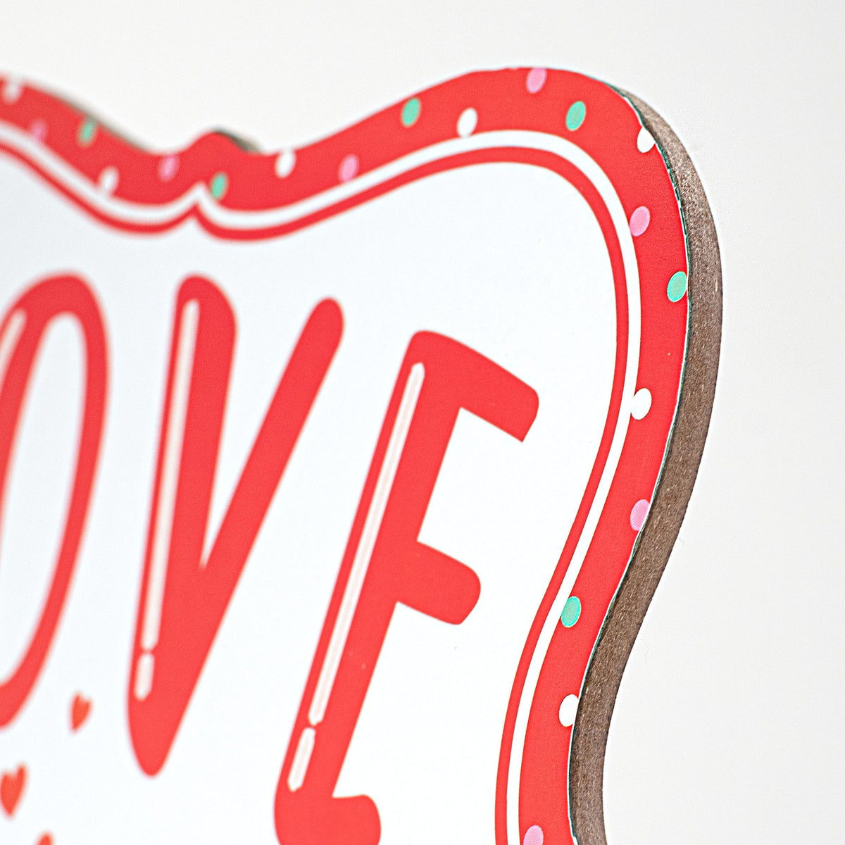 10" Scalloped Wooden Sign: Love Birds Fancy Frame detail photo 3
