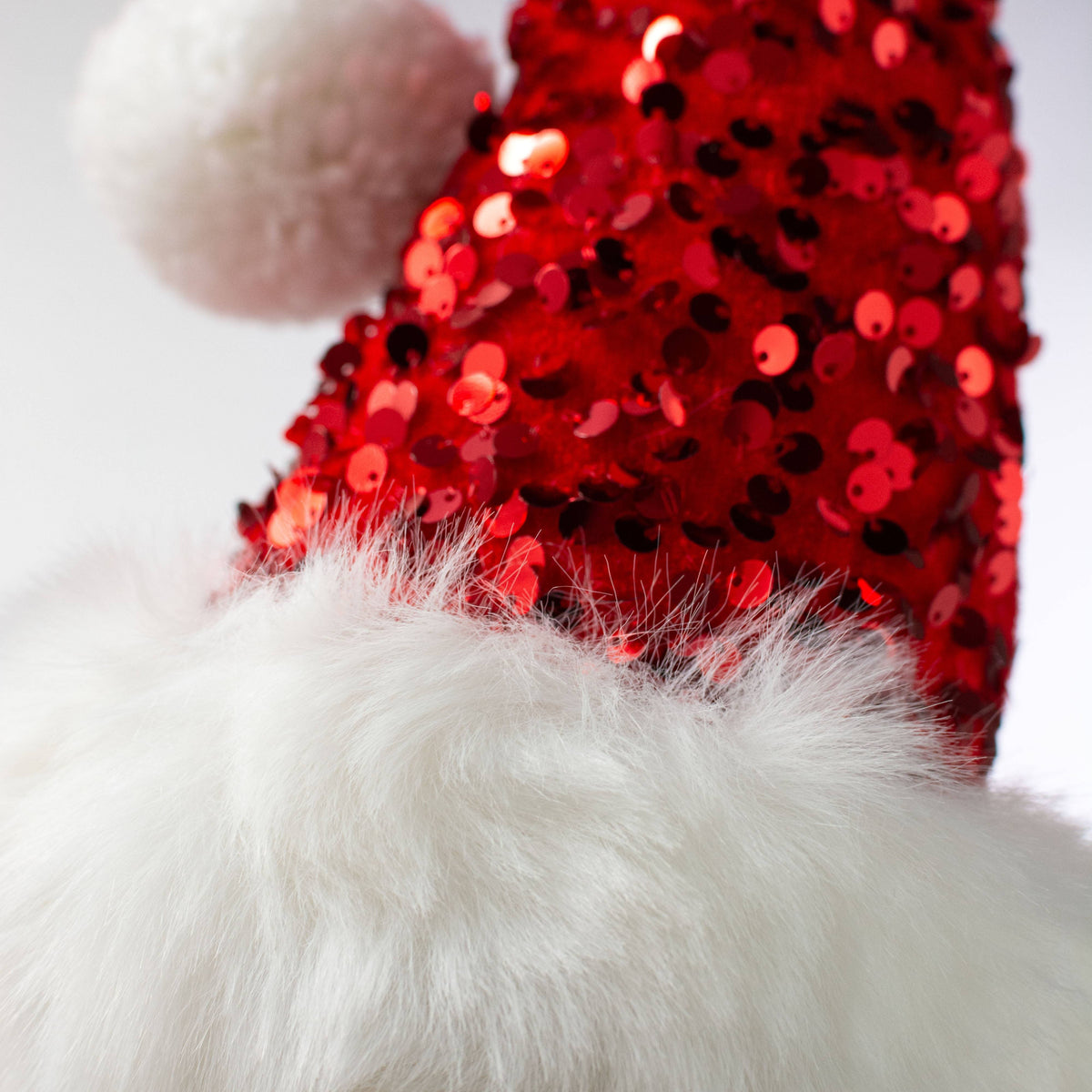 20" Sequin Santa Hat Pick Lifestyle Photo