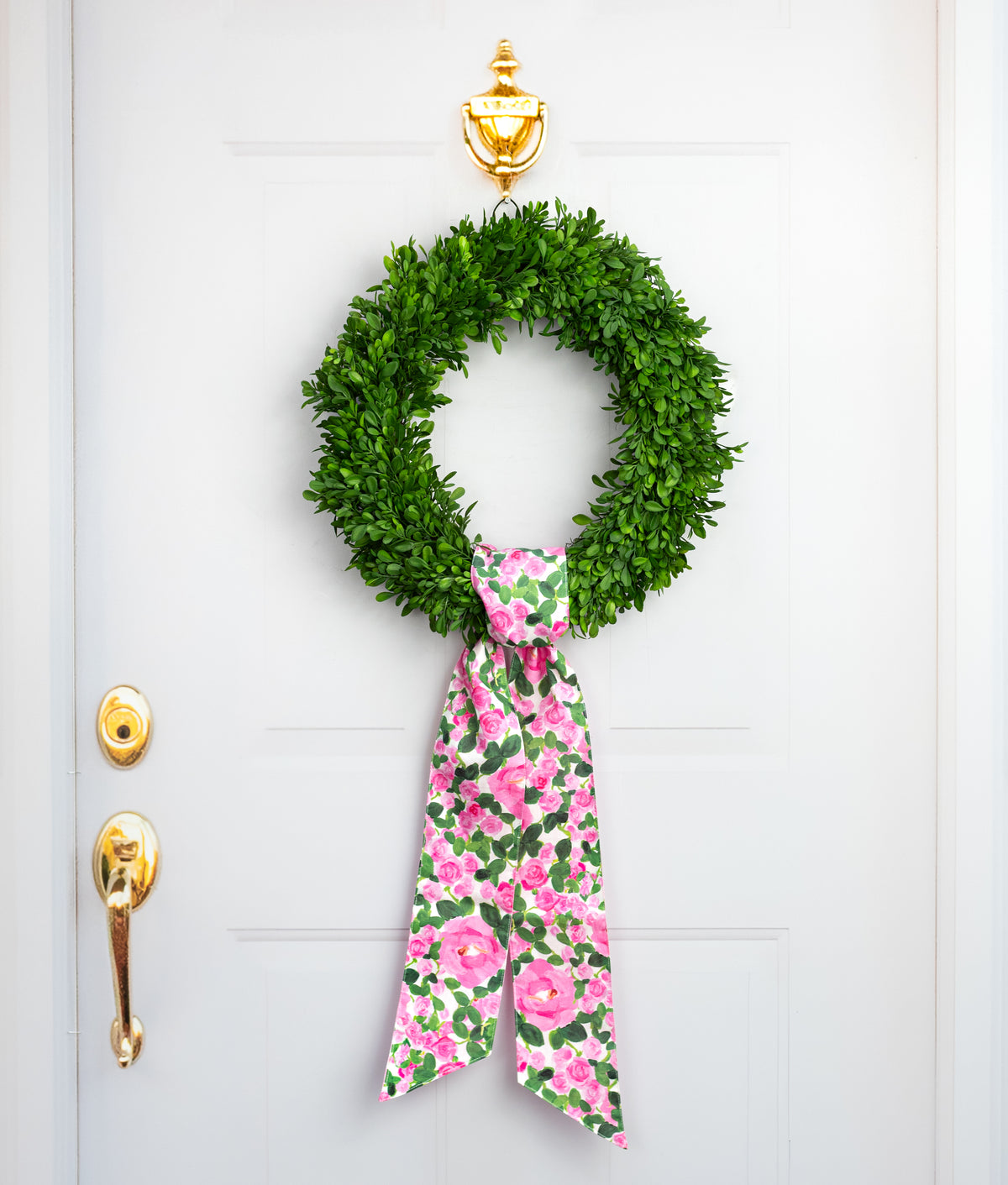 [D Stevens] 4" x 56" Linen Wreath Sash: Pink Rose Garden & Pink Check Lifestyle Photo