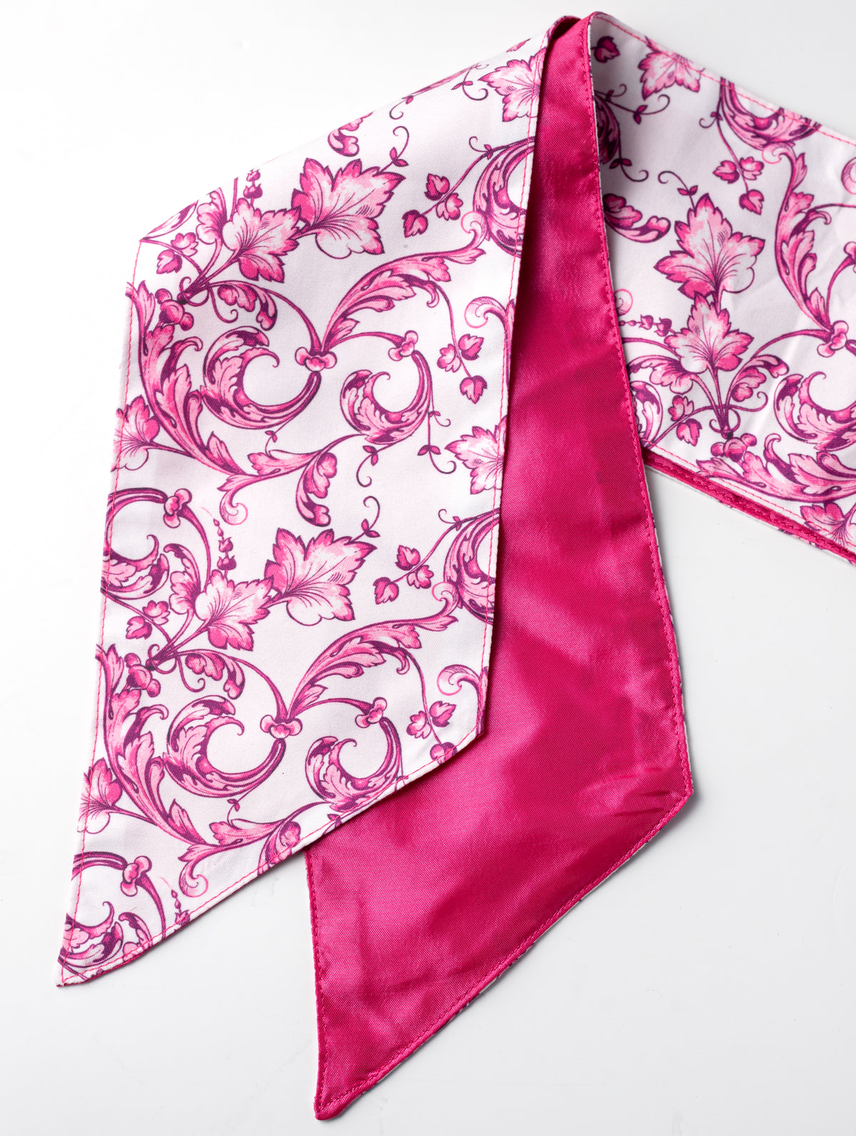 [D Stevens] 4" x 56" Poplin Wreath Sash: Hot Pink & White Scroll Chinoiserie detail photo 3