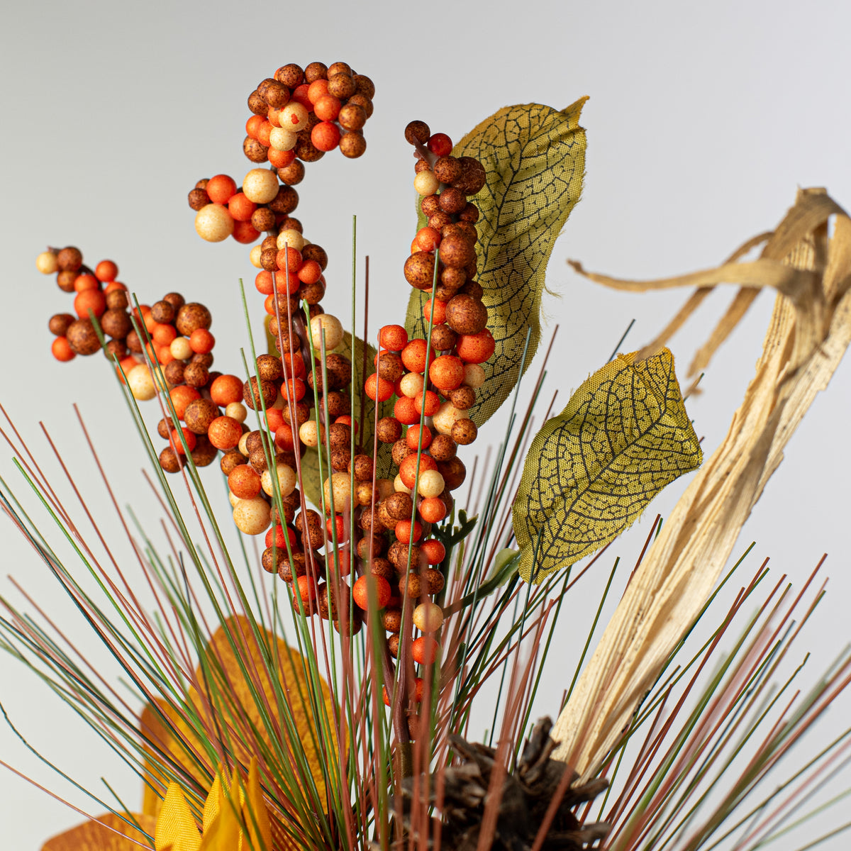 18" Sunfloweer, Berries & Fall Pine Pick detail photo 4