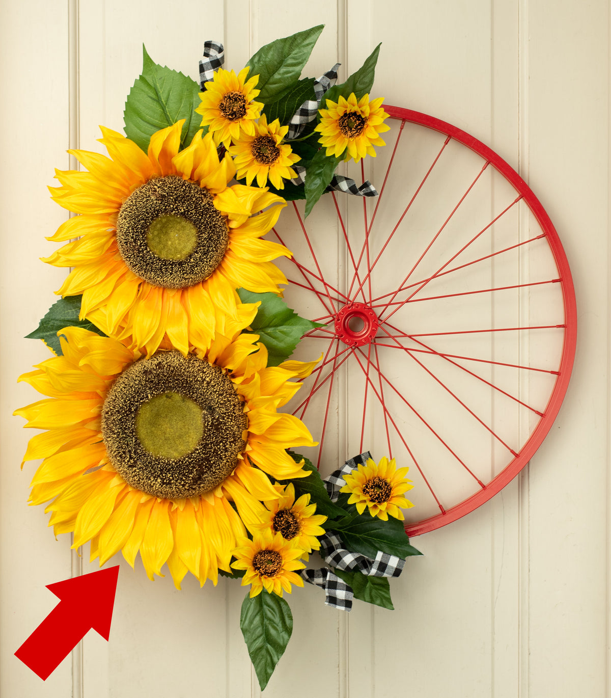 14" Sunflower Head Lifestyle Photo