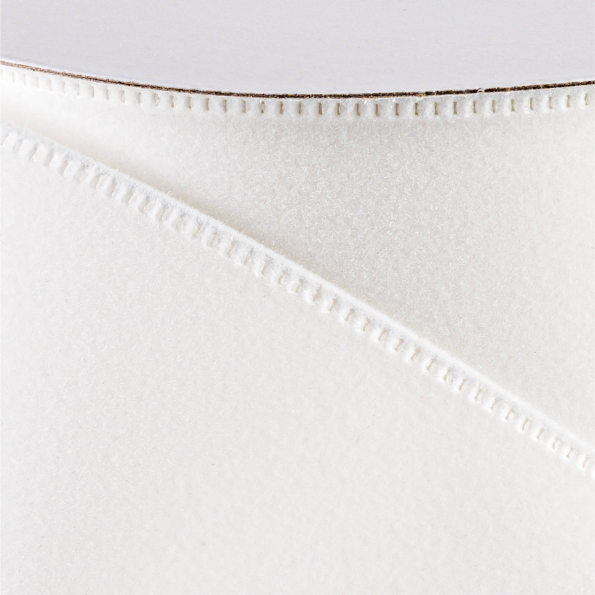 2.5" Value Velvet Ribbon: White (10 Yards) detail photo 3