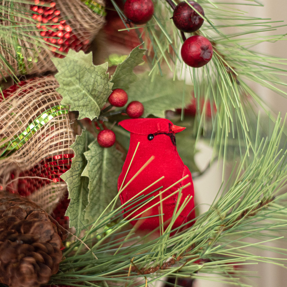 4.5" Velvet Feather Cardinal: Red (Set of 3) detail photo 4