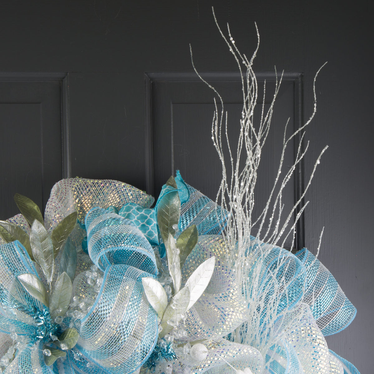 32" White Iridescent Glitter Curly Twig Spray detail photo 5
