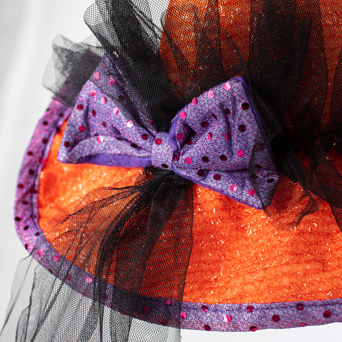 Witch Hat, Legs & Broom Wreath Accent Kit: Black, Orange & Purple detail photo 5