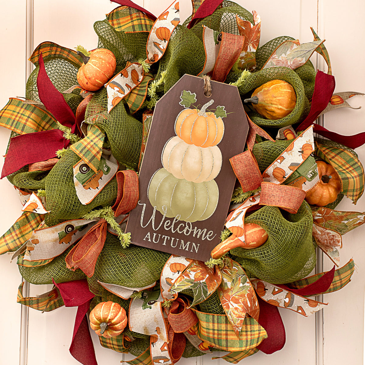 12" Wooden Sign: Welcome Autumn Pumpkin Tag Lifestyle Photo